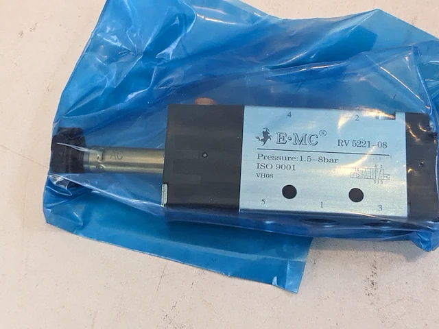 4x compacte cilinder festo - afbeelding 2 van  11