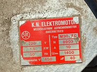 4x compressor met 3 steekwagens, 3x pion - afbeelding 9 van  9