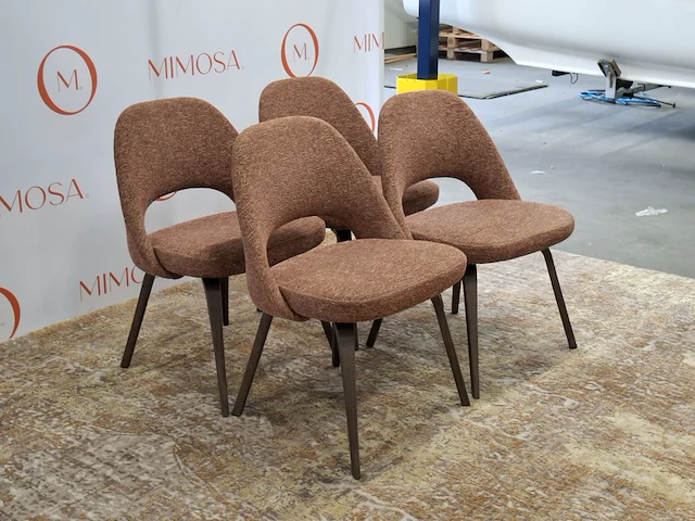 4x design stoel knoll , saarinen executive chair, roze - afbeelding 9 van  16