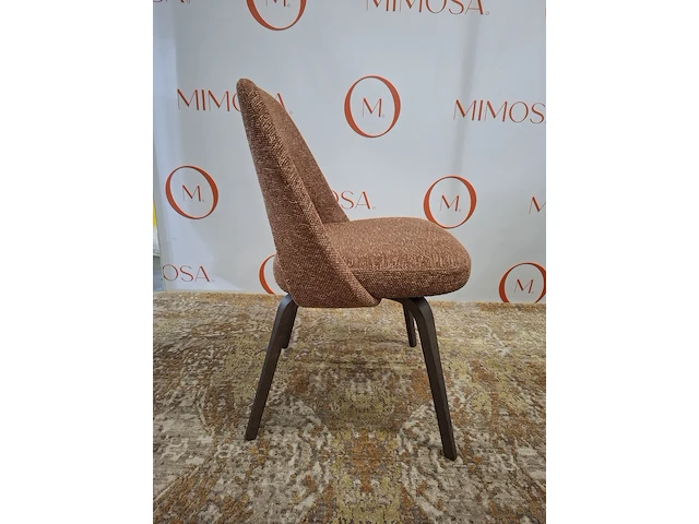 4x design stoel knoll , saarinen executive chair, roze - afbeelding 13 van  16
