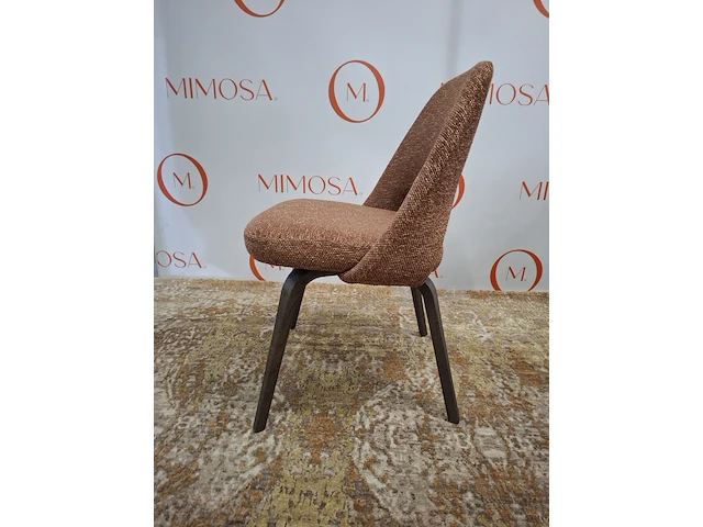 4x design stoel knoll , saarinen executive chair, roze - afbeelding 15 van  16