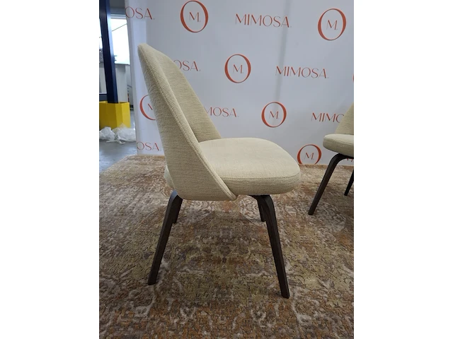 4x design stoel knoll , saarinen executive chair - afbeelding 2 van  16