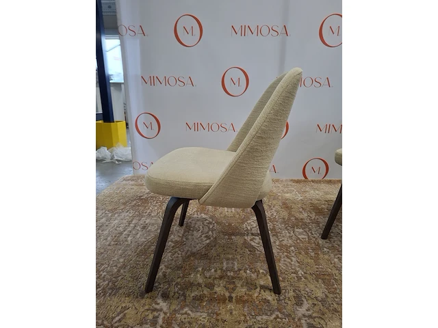 4x design stoel knoll , saarinen executive chair - afbeelding 15 van  16