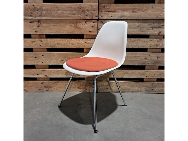 4x design stoel met vast zitkussen, vitra., eames, groen, blauw & rood - afbeelding 4 van  10