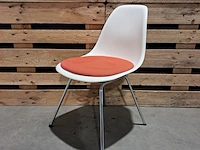 4x design stoel met vast zitkussen, vitra., eames, groen, blauw & rood - afbeelding 4 van  10