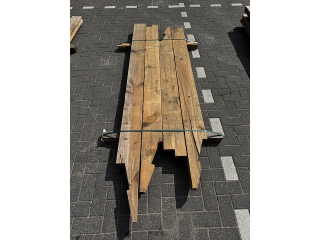 4x douglas balk geschaafd met uitsparingen , 6 x 19, 1x235/1x213/1x247/1x270 - afbeelding 1 van  1