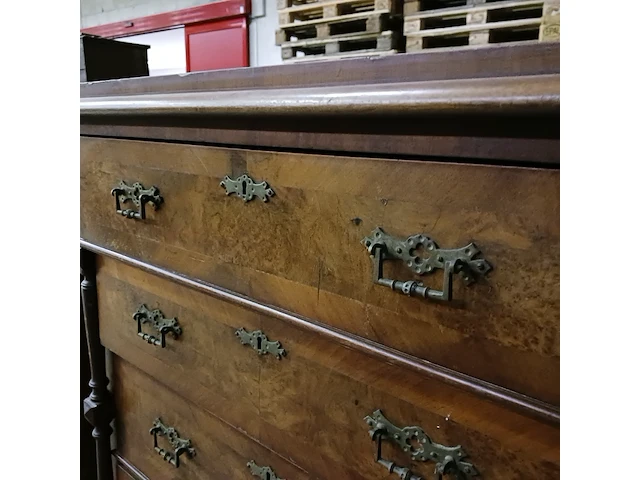 4x dressoir - afbeelding 15 van  22