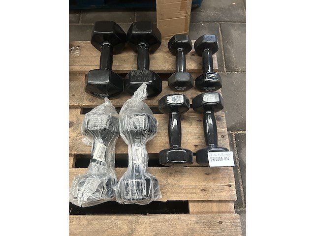4x dumbbell set 2x 4kg, 2x 6kg, 2x 8kg, 2x 10kg active panther - afbeelding 1 van  3