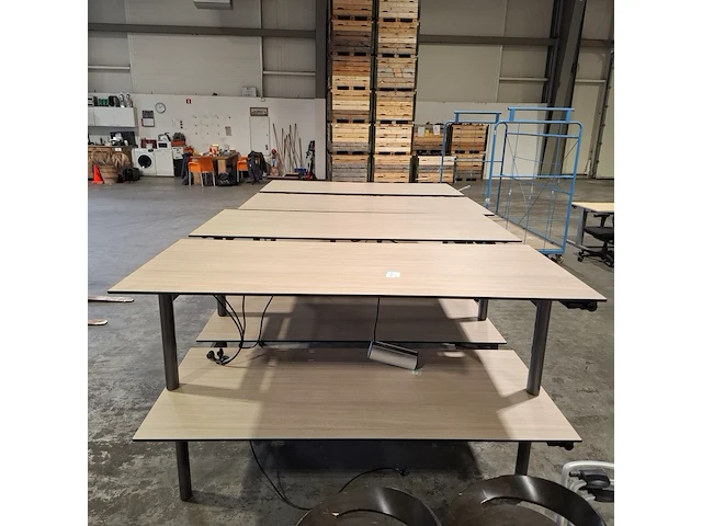 4x duo bureau , ahrend - afbeelding 8 van  19