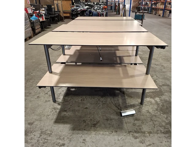 4x duo bureau , ahrend - afbeelding 11 van  19