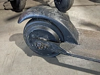 4x elektrische stepjes, 1x elektrische auto., denver, segway, landrover - afbeelding 6 van  19