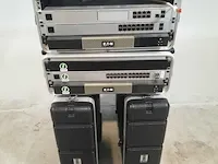 4x flightcase met diverse apparatuur o.a. unifi, eaton - afbeelding 12 van  15