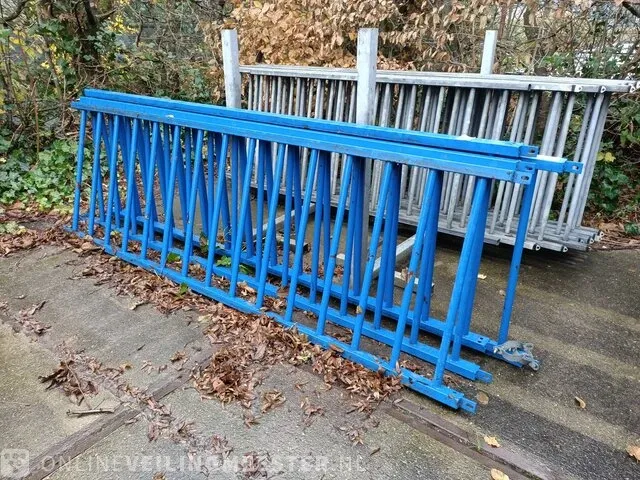 4x hekwerk, blauw - afbeelding 1 van  7
