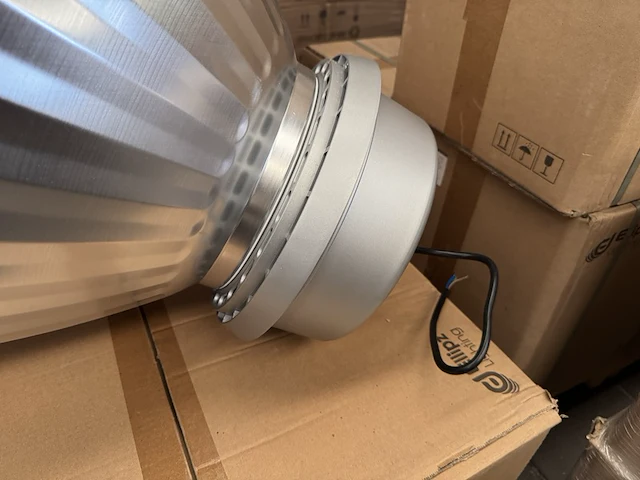 4x high bay light hb1 120w met industriële kap ellipz lighting - afbeelding 4 van  5