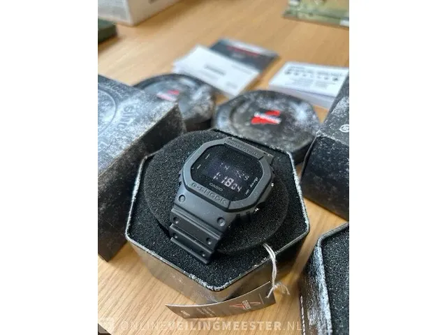4x horloge g-shock - afbeelding 4 van  9