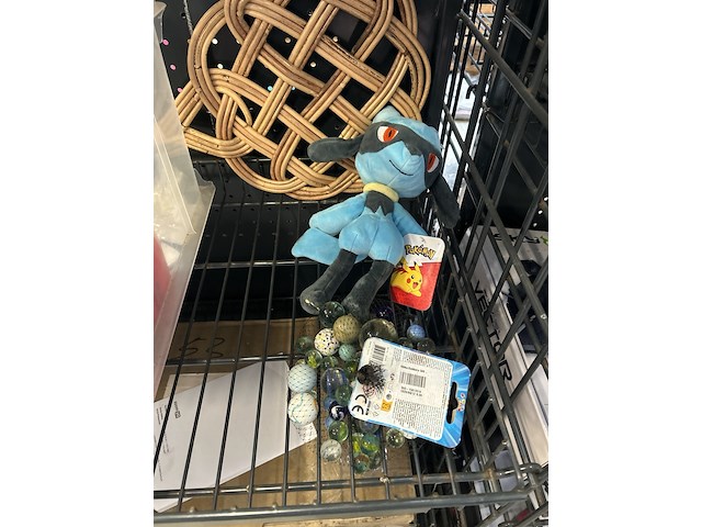 4x inhoud stelling (online) winkelvoorraad w.o. levivo, ultrasport, fisher-price - afbeelding 7 van  9