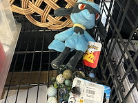 4x inhoud stelling (online) winkelvoorraad w.o. levivo, ultrasport, fisher-price - afbeelding 7 van  9