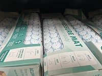 4x inhoud stellingvak w.o. acupressuur matten, lijm w.o. mr. glue - afbeelding 10 van  13