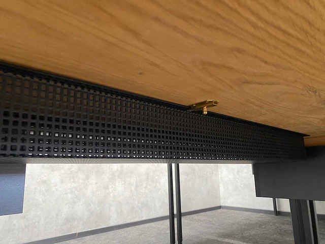 4x instelbaar industrieel bureau 180x90 - massief houten blad - afbeelding 13 van  21