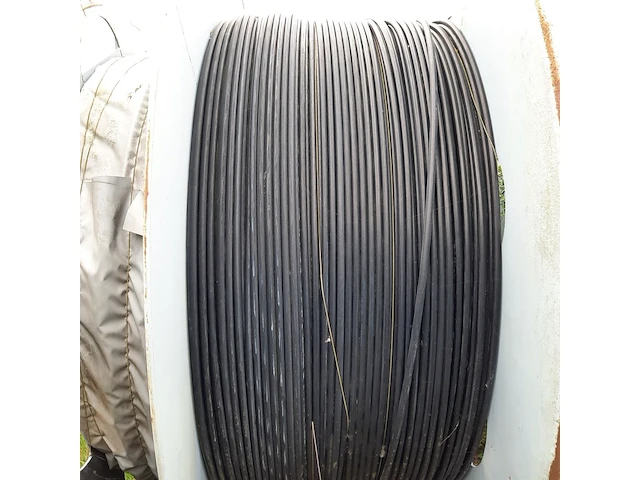4x kabel op haspel - afbeelding 3 van  19