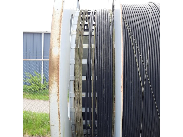 4x kabel op haspel - afbeelding 12 van  19
