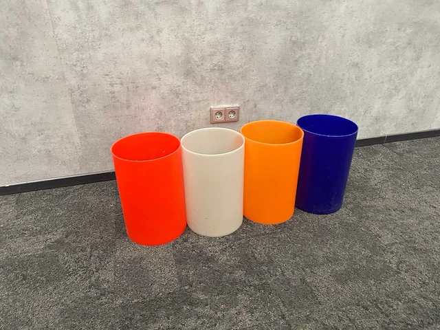 4x kartell - design prullenbak - multicolor - afbeelding 1 van  5