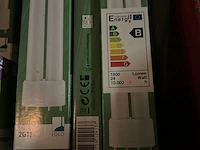 4x krat met inhoud w.o. diverse lampen w.o. eglo, philips - afbeelding 10 van  11