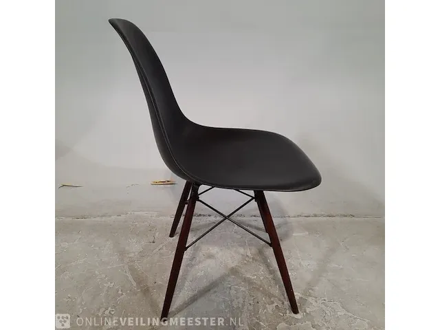 4x kuipstoel vitra, eames - afbeelding 6 van  9