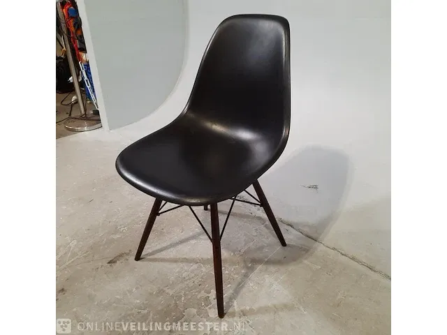 4x kuipstoel vitra, eames - afbeelding 3 van  9
