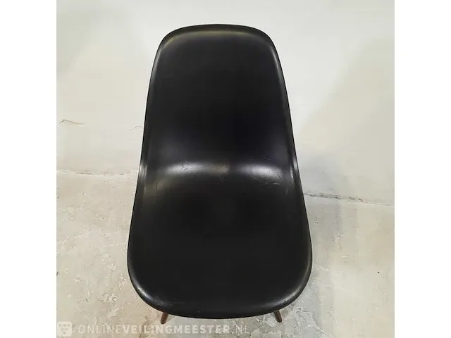 4x kuipstoel vitra, eames - afbeelding 4 van  9