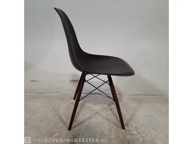4x kuipstoel vitra, eames - afbeelding 6 van  9