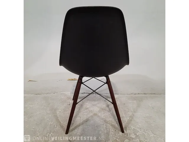 4x kuipstoel vitra, eames - afbeelding 7 van  9