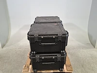 4x kunststof flightcase