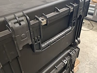 4x kunststof flightcase - afbeelding 4 van  9