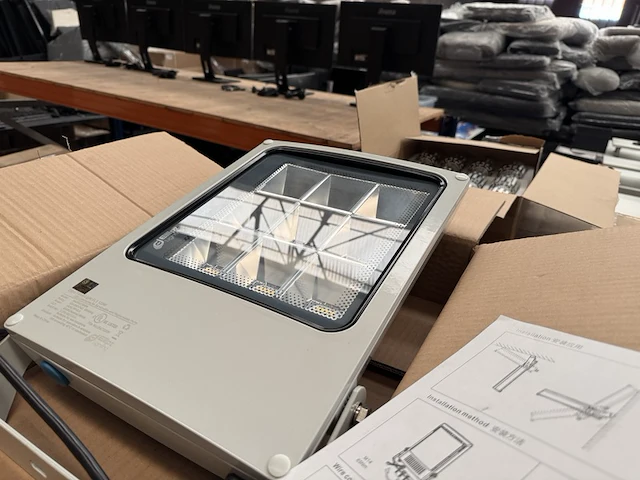 4x led flood light fl1 135w 4000k ellipz lighting - afbeelding 2 van  5