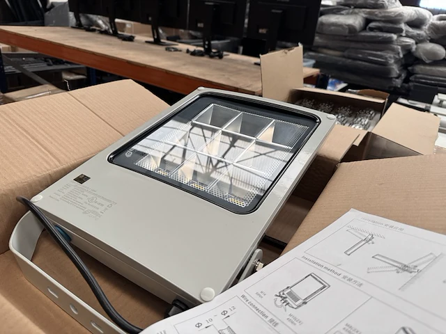 4x led flood light fl1 135w 4000k ellipz lighting - afbeelding 2 van  5