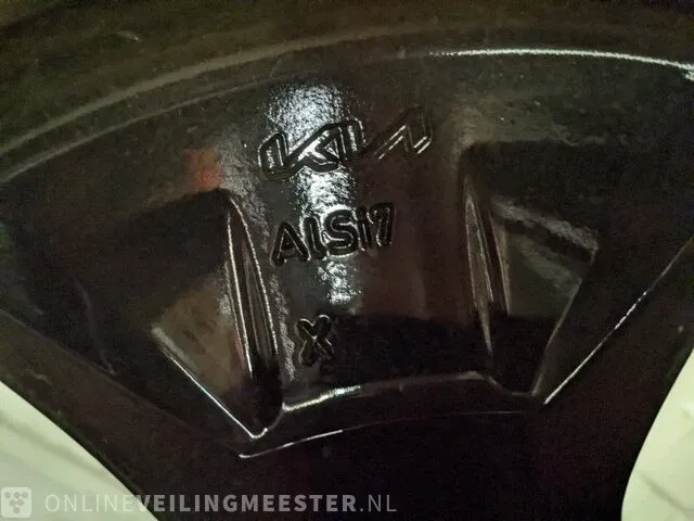 4x lichtmetalen velg kia met band michelin, primacy4, bouwjaar 2023 - afbeelding 3 van  21