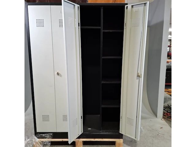 4x lockerkast - afbeelding 3 van  6