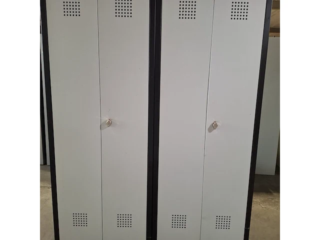 4x lockerkast - afbeelding 5 van  6