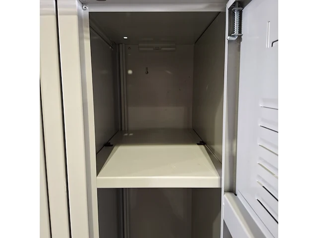 4x lockerkast - afbeelding 6 van  8