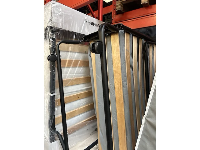 4x luxe opklapbed, vouwbed met matras - afbeelding 5 van  7