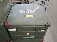 4x medisch instrument in transportkist en 1x koelkist, o.a reflotron - afbeelding 2 van  12