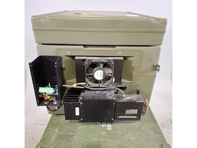 4x medisch instrument in transportkist en 1x koelkist, o.a reflotron - afbeelding 7 van  12