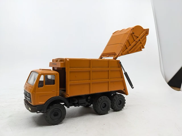 4x miniatuur mercedes en m.a.n. - afbeelding 4 van  9