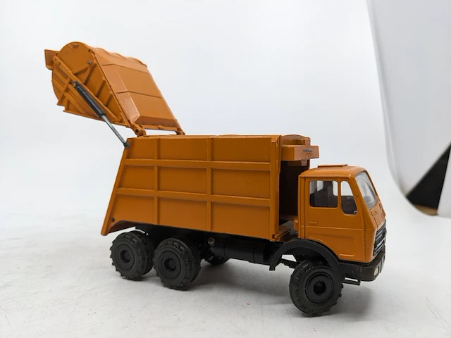 4x miniatuur mercedes en m.a.n. - afbeelding 5 van  9