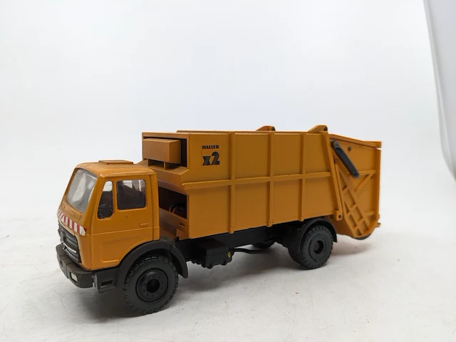 4x miniatuur mercedes en m.a.n. - afbeelding 8 van  9