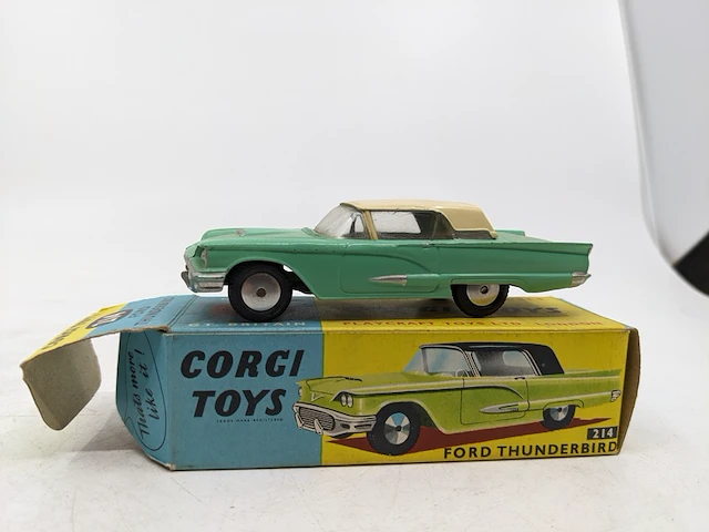 4x miniatuur tekno, dinky toys, corgi toys - afbeelding 2 van  8