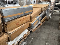 4x mix pallet retouren w.o. make-up tafels, wasmanden en stellingkasten w.o. xdays, - afbeelding 5 van  21