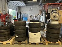 4x pallet met vag banden en velgen - afbeelding 1 van  19