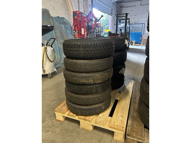 4x pallet met vag banden en velgen - afbeelding 12 van  19
